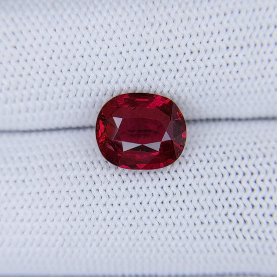 3.19 Carats Oval Cut Heat Pigeon Blood Red Ruby Loose Gemstone Close video