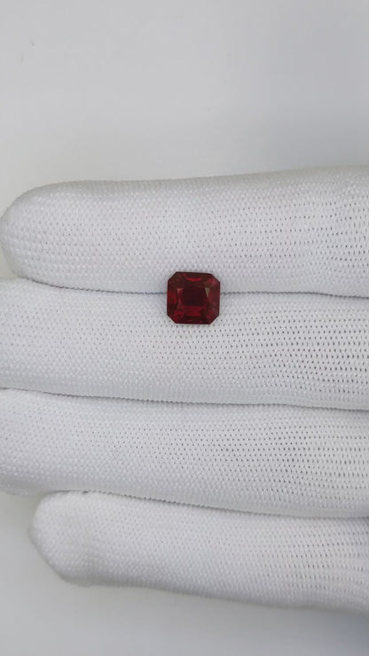 3.02 Carats Emerald Cut Heat Pigeon Blood Red Ruby Loose Gemstone far