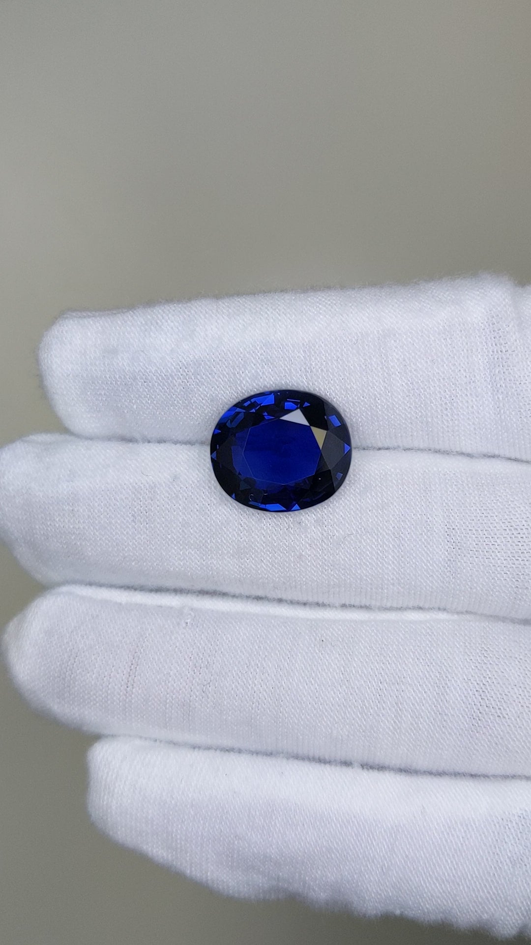 11.27 Carat Oval Cut Heat Royal Blue Sapphire Loose Gemstone GRS Video 1