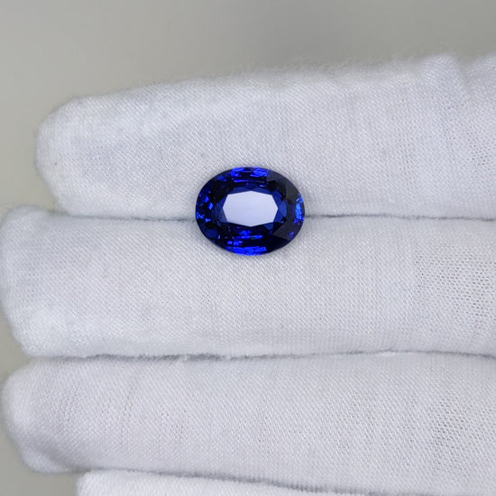 8.96 Carat Oval Cut Heat Royal Blue Sapphire Loose Gemstone GRS Far Video