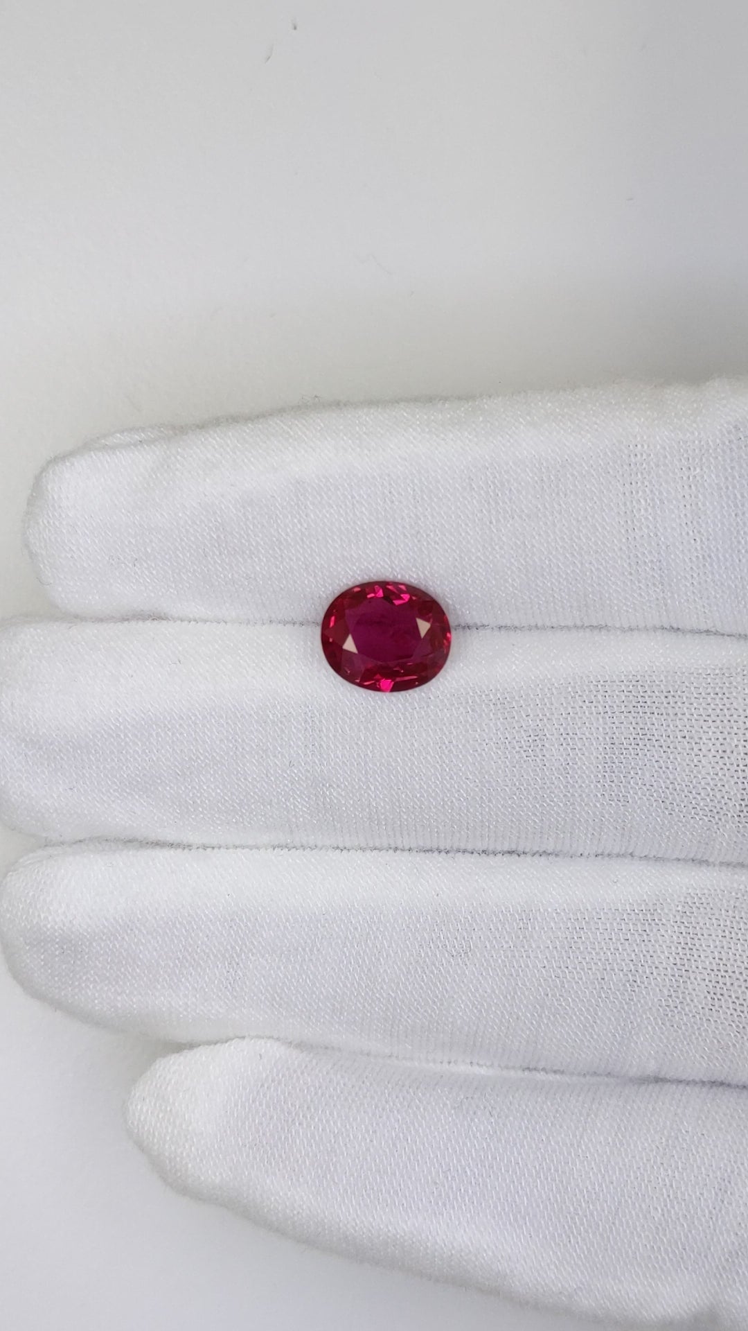 3.14 Carats Oval Cut No Heat Red Ruby Loose Gemstone GRS Video 3
