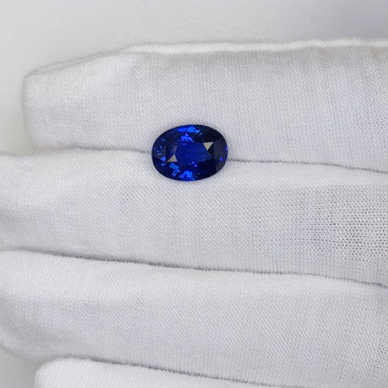 5 Carat Oval Cut Heat Royal Blue Sapphire Loose Gemstone Video 1