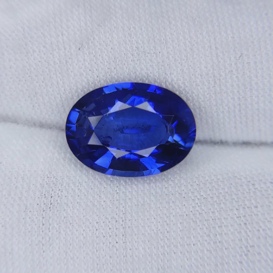 5.67 Carat Oval Cut Heat Royal Blue Sapphire Loose Gemstone Video 1