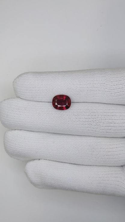 3.31 Carats Oval Cut Heat Pigeon Blood Red Ruby Loose Gemstone Bellerophon Video 2