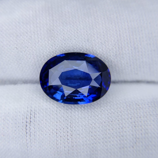 6.66 Carat Oval Cut Heat Medium Blue Sapphire Loose Gemstone Video 1