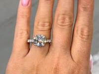 Lyrienne 7.02 Carat Round Brilliant Cut Lab Grown Diamond Ring in 18k White Gold Video