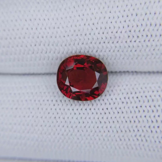 3.13 Carats Cushion Cut Heat Pigeon Blood Red Ruby Loose Gemstone GRS Video 2