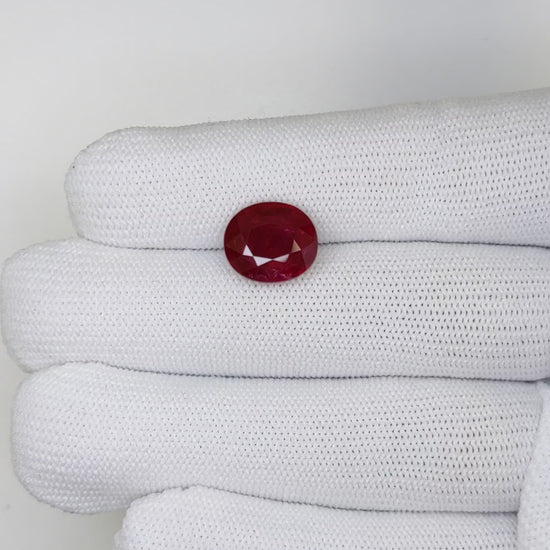 6.06 Carats Oval Cut Heat Red Ruby Loose Gemstone GRS Video 3