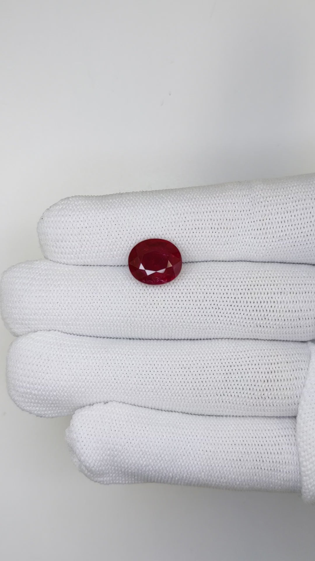 6.06 Carats Oval Cut Heat Red Ruby Loose Gemstone GRS Video 3