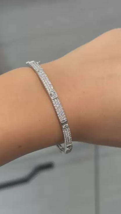 Maarka 2 Carat Mixed Cut Diamond Bangle Bracelet White Gold Showcase