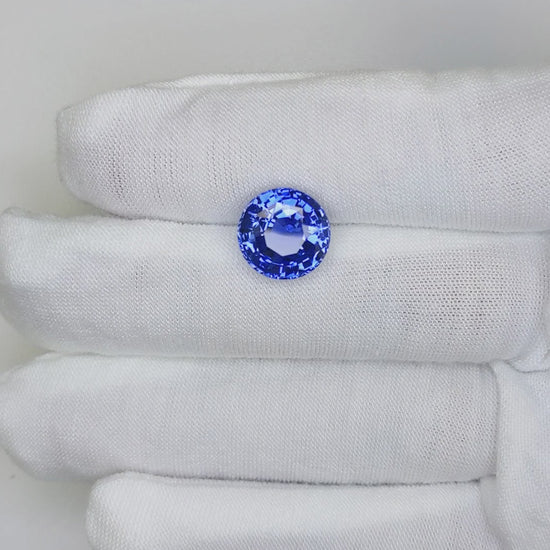 7.58 Carat Round Cut Heat Medium Blue Sapphire Loose Gemstone Video 2