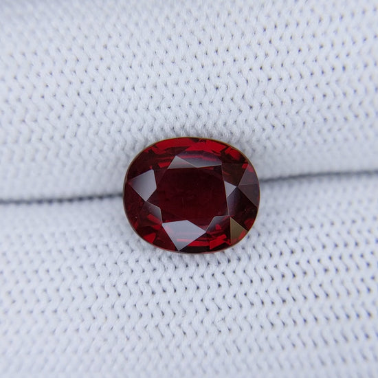 3.07 Carats Oval Cut Heat Pigeon Blood Red Ruby Loose Gemstone Close video
