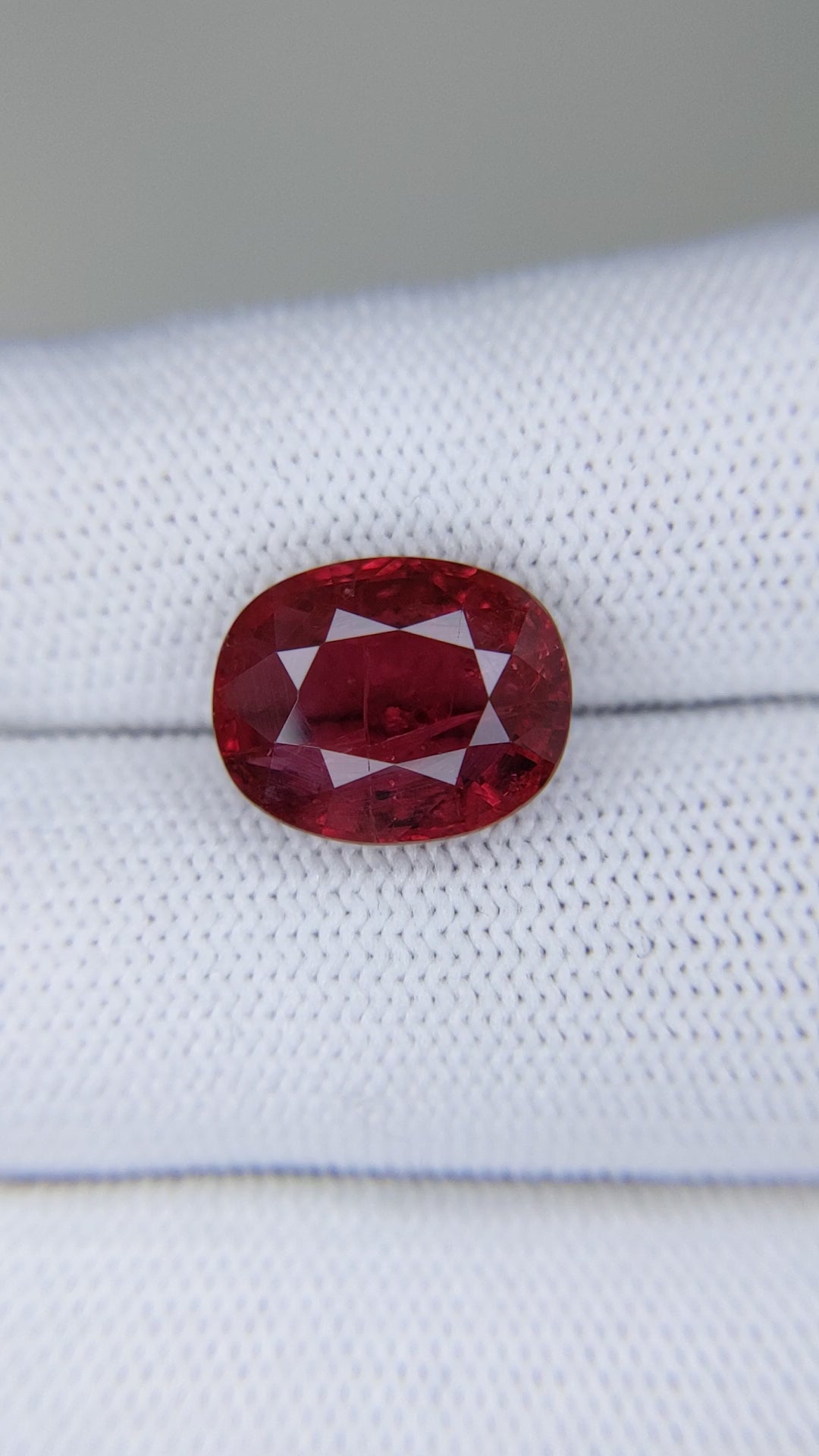 7.09 Carats Oval Cut Heat Red Ruby Loose Gemstone AGL Video 1