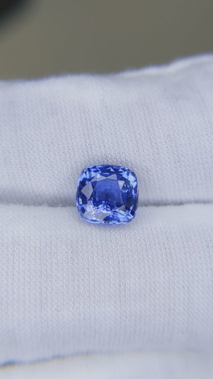 3.03 Carat Cushion Cut No Heat Medium Blue Sapphire Loose Gemstone GIA Certified Video 1