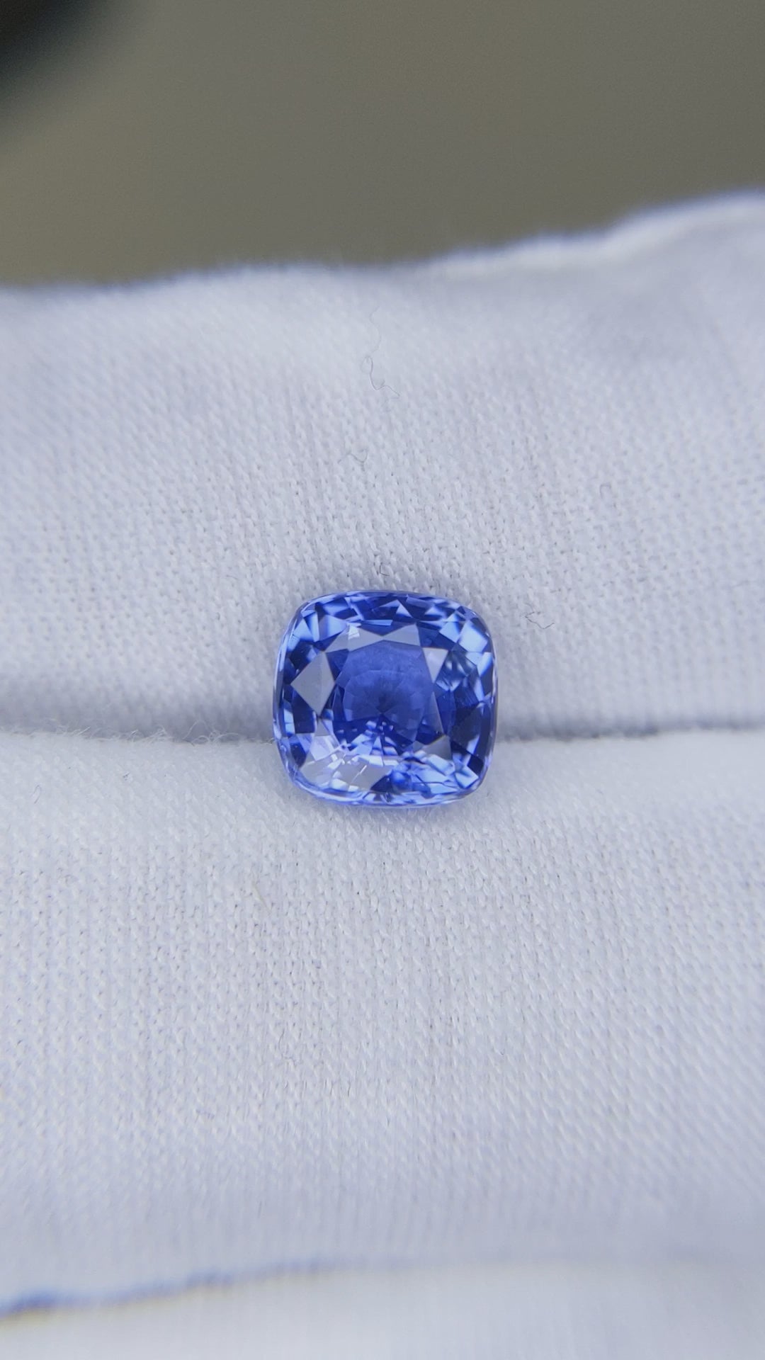 3.03 Carat Cushion Cut No Heat Medium Blue Sapphire Loose Gemstone GIA Certified Video 1