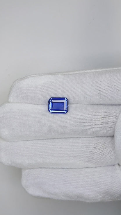 5.06 Carat Emerald Cut Heat Medium Blue Sapphire Loose Gemstone Video 2