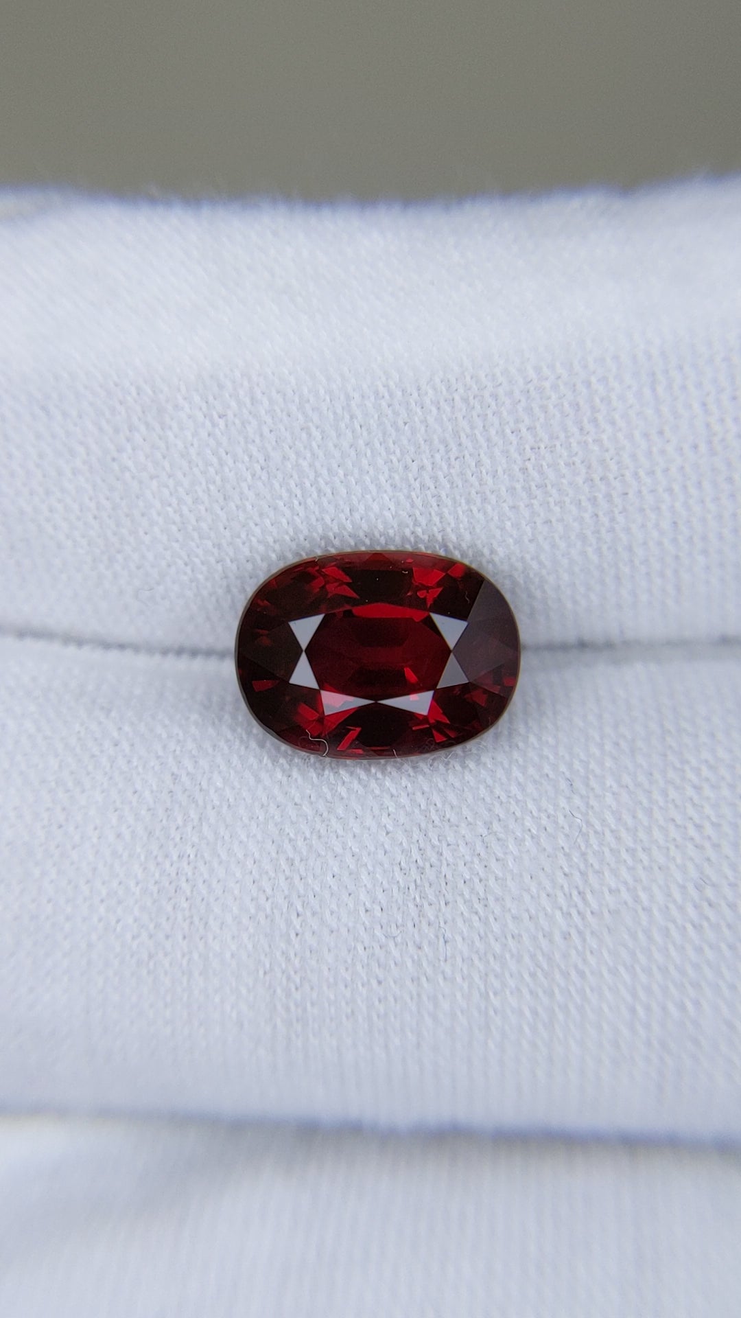 4.52 Carats Oval Cut No Heat Pigeon Blood Red Ruby Loose Gemstone GRS Video 1 close up