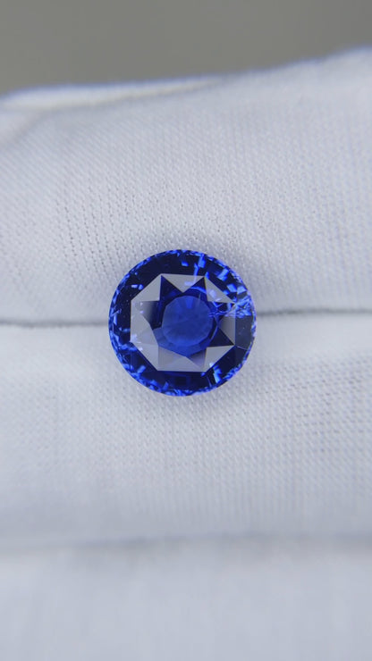 7.58 Carat Round Cut Heat Medium Blue Sapphire Loose Gemstone Video 1