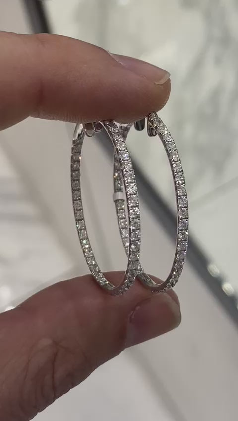 Kamari 2 Carat Round Brilliant Diamond 34.5 mm Hoop Earrings Video