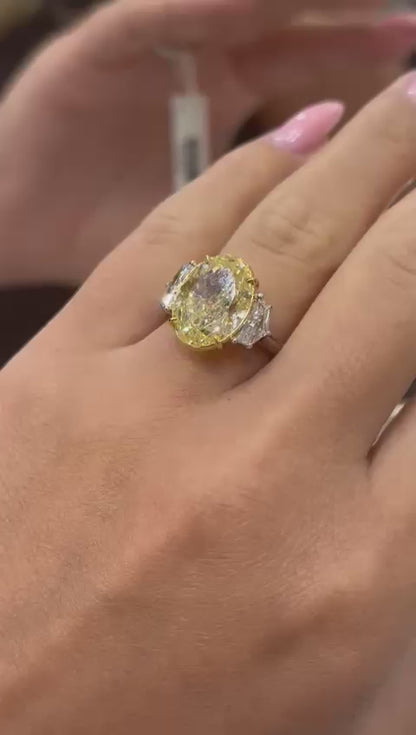 Madisen 9 Carat Fancy Light Yellow Oval Cut Diamond Engagement Ring