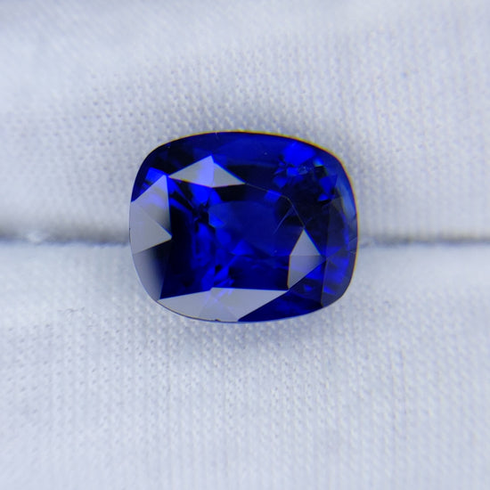 8.67 Carat Cushion Cut Heat Royal Blue Sapphire Loose Gemstone GRS Video 1