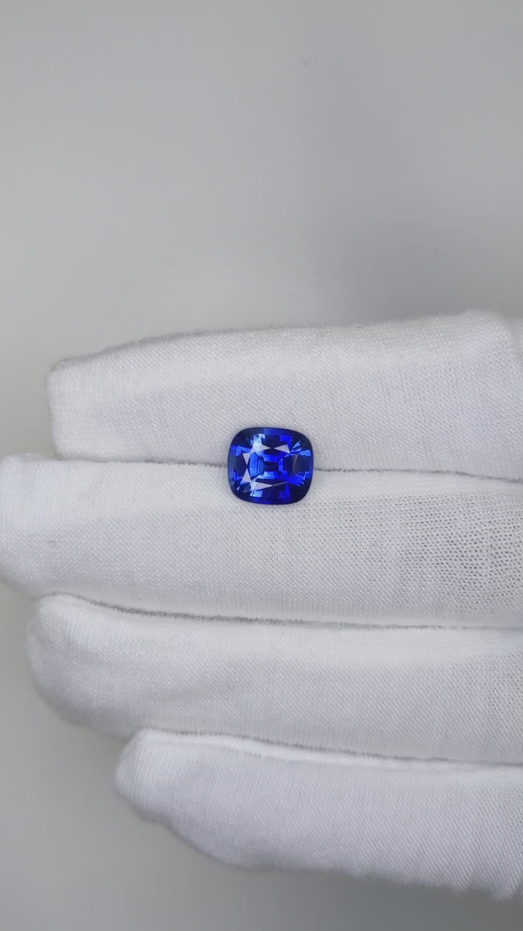 3.96 Carat Cushion Cut Heat Vivid Blue Sapphire Loose Gemstone Video 2