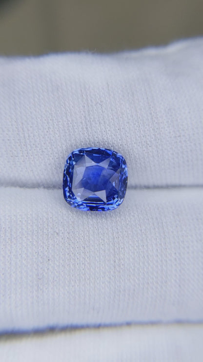 3.26 Carat Cushion Cut No Heat Medium Blue Sapphire Loose Gemstone GIA Certified Video 1