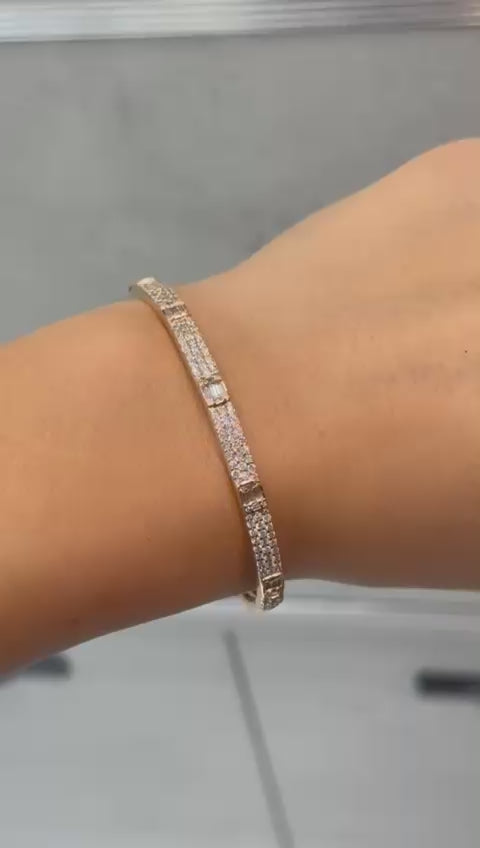 Maarka 2 Carat Mixed Cut Diamond Bangle Bracelet Rose Gold Showcase