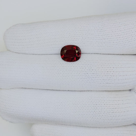3.05 Carats Oval Cut Heat Pigeon Blood Red Ruby Loose Gemstone Far