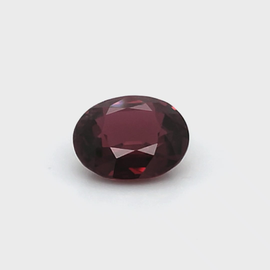 4.03 Carats Oval Cut Heat Pigeon Blood Red Ruby Loose Gemstone showcase