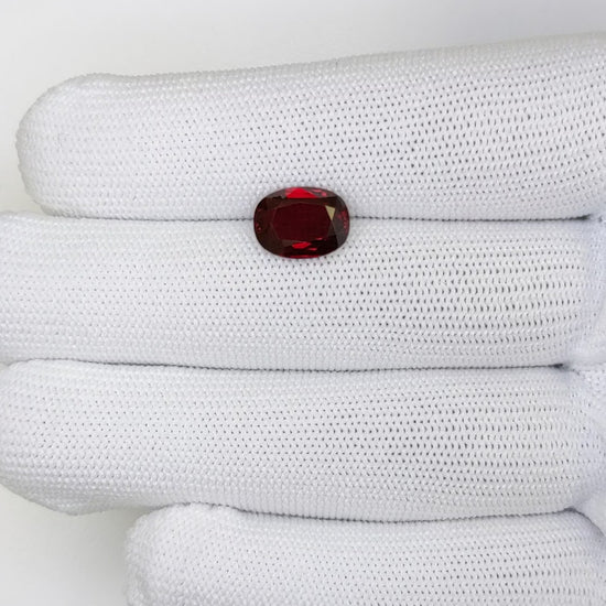 4.02 Carats Oval Cut Heat Pigeon Blood Red Ruby Loose Gemstone Far video