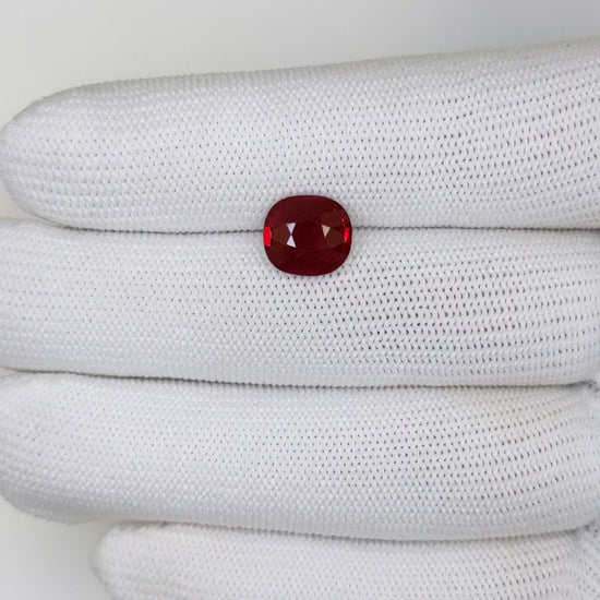 3.04 Carats Oval Cut Heat Pigeon Blood Red Ruby Loose Gemstone Far Video