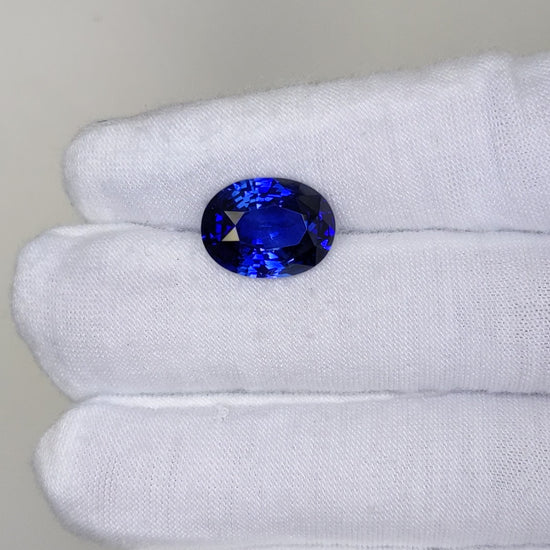 10.27 Carat Oval Cut Heat Royal Blue Sapphire Loose Gemstone GRS Video 2