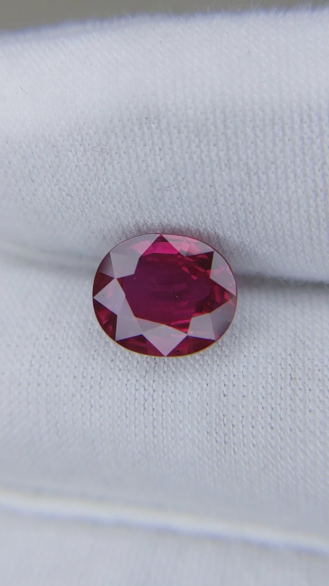 4.02 Carats Oval Cut No Heat Pigeon Blood Red Ruby Loose Gemstone Close Video
