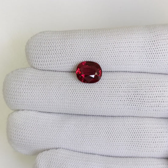 3.19 Carats Oval Cut Heat Pigeon Blood Red Ruby Loose Gemstone Far Video
