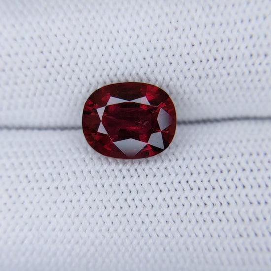 3.31 Carats Oval Cut Heat Pigeon Blood Red Ruby Loose Gemstone Bellerophon Video 1