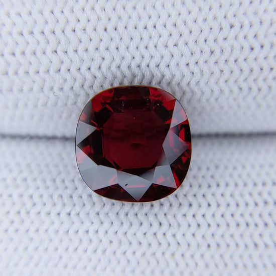 3.53 Carats Cushion Cut Heat Pigeon Blood Red Ruby Loose Gemstone Close video