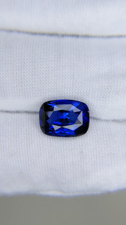 5.03 Carat Cushion Cut Heat Medium Blue Sapphire Loose Gemstone Video 1