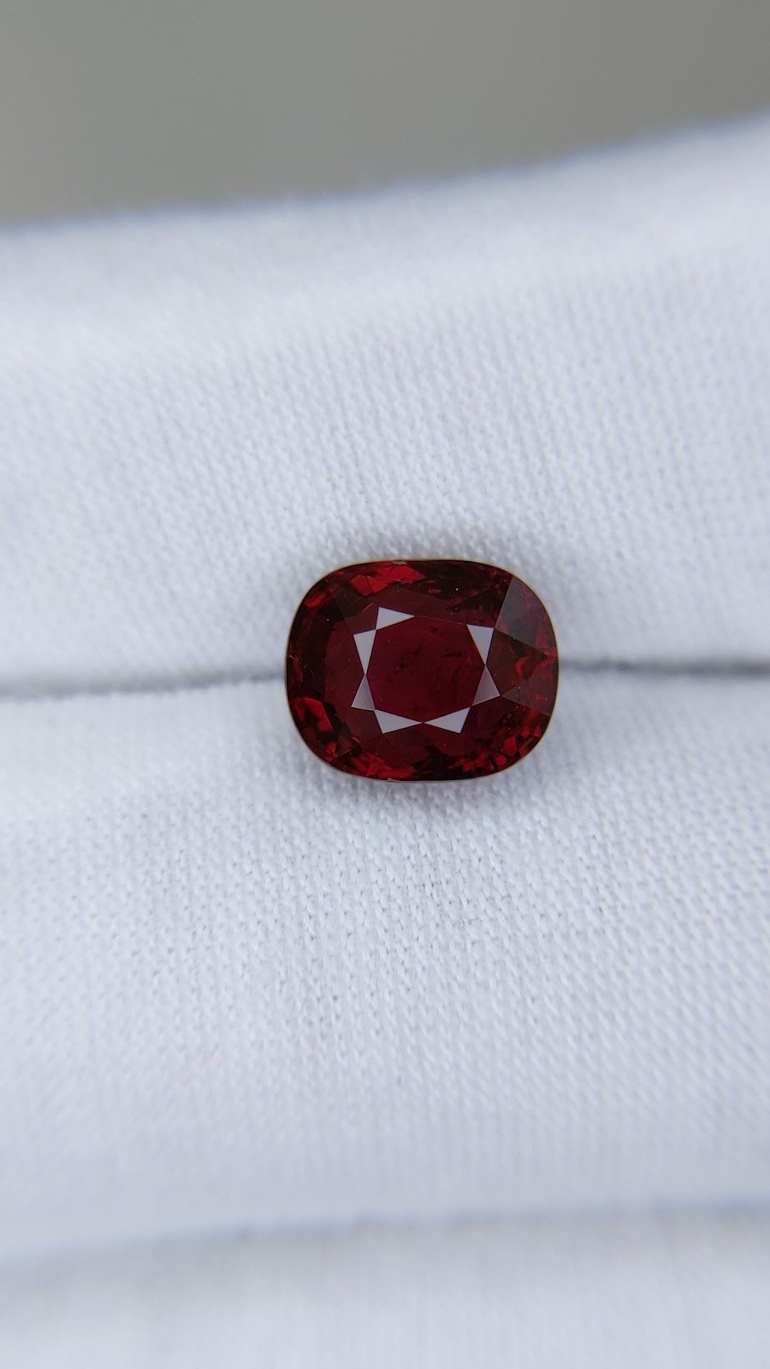 4.06 Carats Oval Cut No Heat Red Ruby Loose Gemstone close video