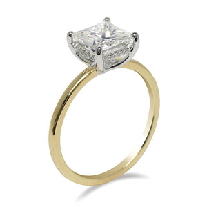 Diamond Ring Princess Cut 2 Carat Solitaire Ring in 18k Yellow Gold Side View