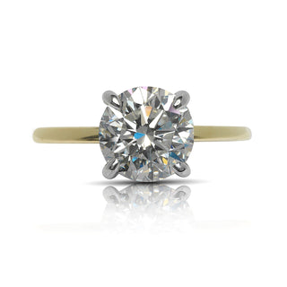 Diamond Ring Round Cut 2 Carat Solitaire Ring in 18K Gold Front View