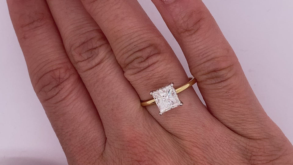 Diamond Ring Princess Cut 2 Carat Solitaire Ring in 18k Yellow Gold Video on Hand