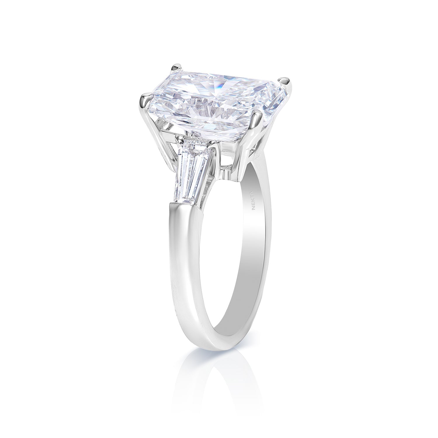 Laken 6 Carats G VVS2 Radiant Cut Lab-Grown Diamond Engagement Ring in Platinum Side View