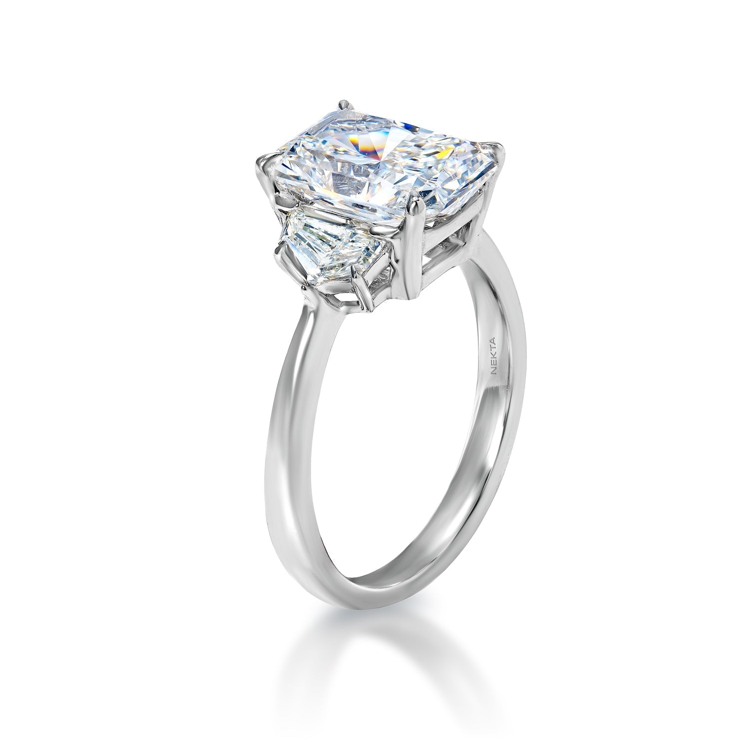 London 4 Carat G VS1 Cushion Cut Lab Grown Diamond Engagement Ring Side View