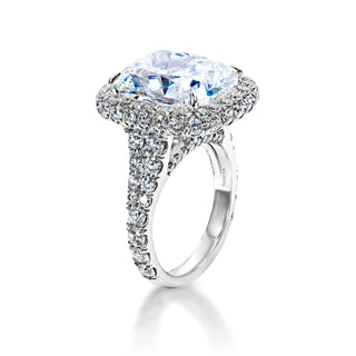 Kinsley 13 Carats E VVS1 Cushion Cut Diamond Engagement Ring in Platinum Side View