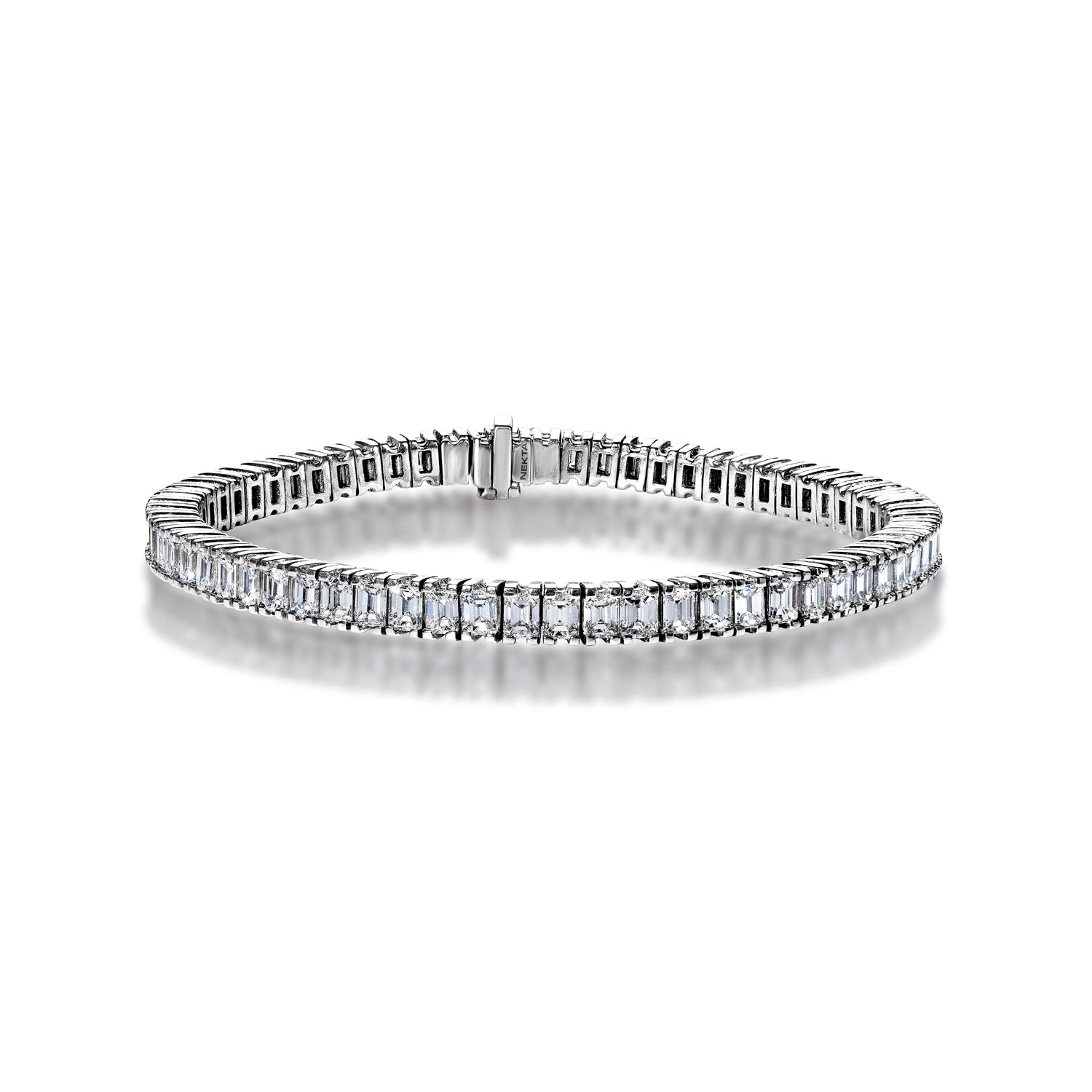 Tiffany and Co Platinum Diamond Victoria Bracelet 653 Carat  Tennis  bracelet diamond Diamond bracelet design Diamond bracelets