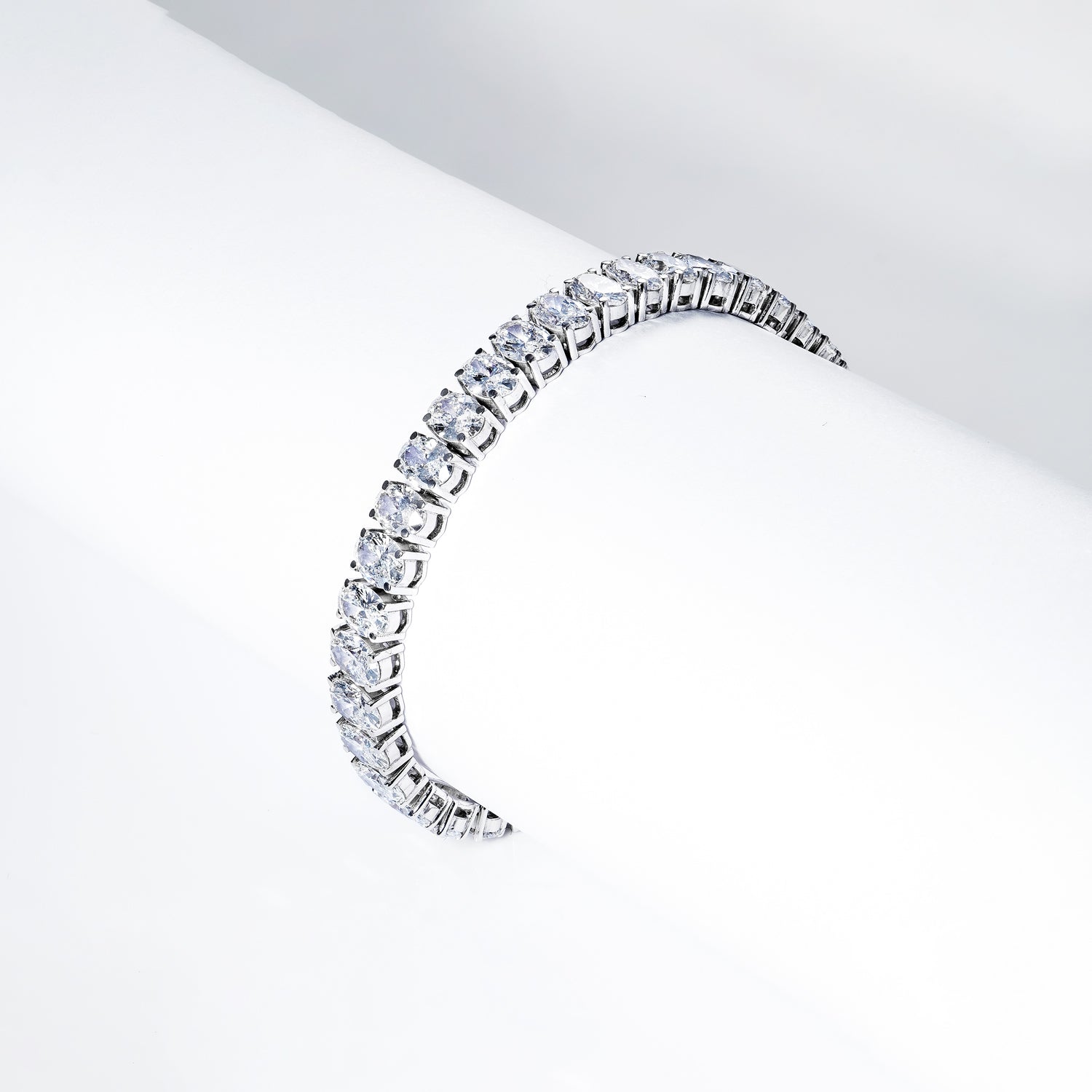 Jessie 21 Carat Oval Cut Single Row Lab Grown Diamond Tennis Bracelet in 14k White Gold