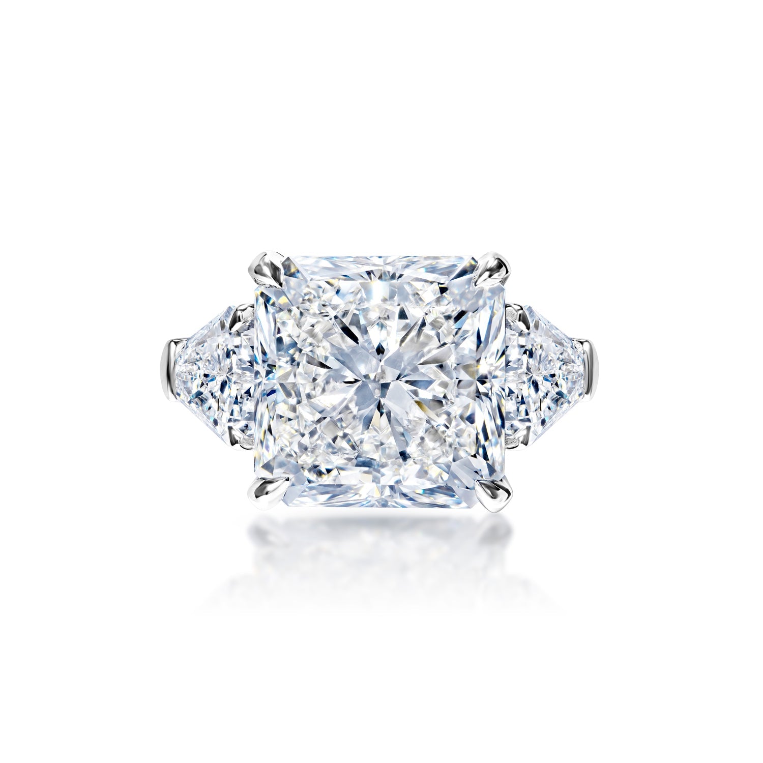 Larine 9 Carat G VS1 Radiant Cut Diamond Engagement Ring in Platinum. IGI Certified Front View