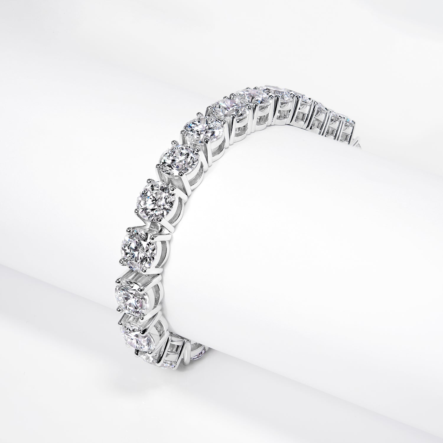 Lawrie 46 Carat Round Brilliant Lab Grown Diamond Tennis Bracelet in 14k White Gold
