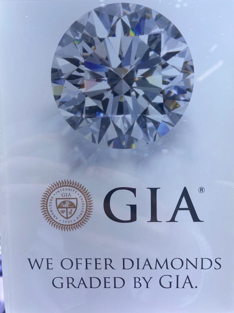Nekta New York Crown Key Diamond Pendant